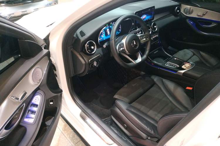 Used Mercedes-Benz C-Class 2021 C 260 Star Edition Driver Seat