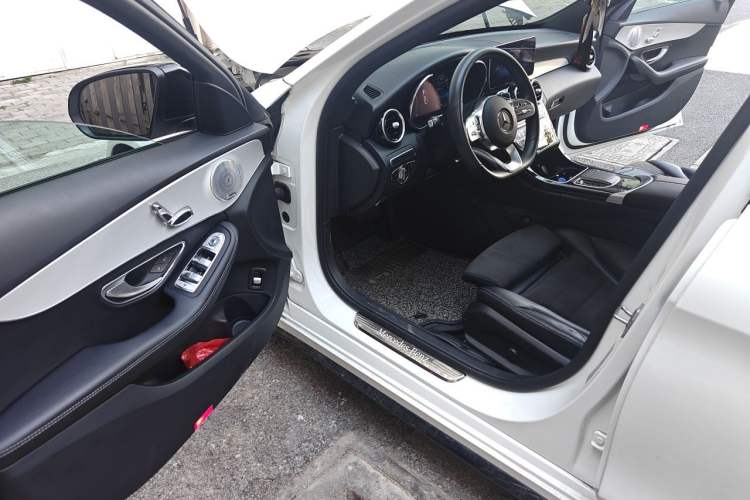 Used Mercedes-Benz C-Class 2021 C 260 Star Edition Driver Seat