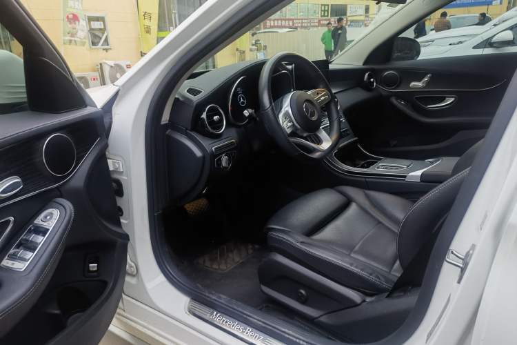 Used Mercedes-Benz C-Class 2021 C 200 L Fashion Edition Sport Version Driver Seat