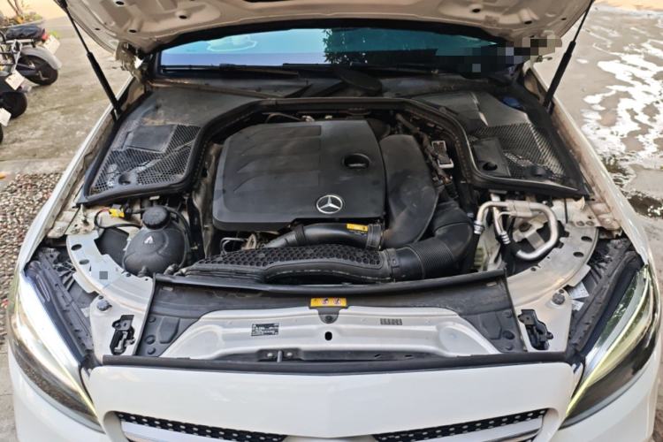 Used Mercedes-Benz C-Class 2021 C 200 L Fashion Edition Sport Version Engine Bay