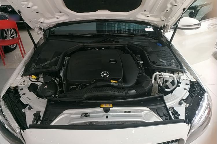 Used Mercedes-Benz C-Class 2021 C 200 L Fashion Edition Sport Version Engine Bay
