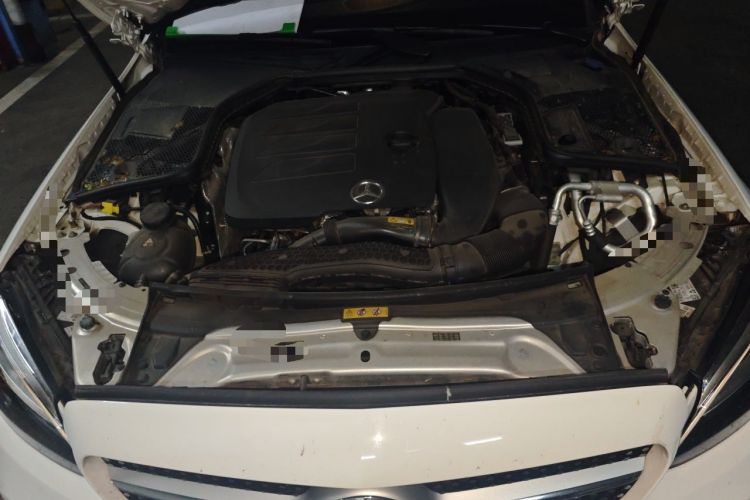 Used Mercedes-Benz C-Class 2021 C 200 L Fashion Edition Sport Version Engine Bay