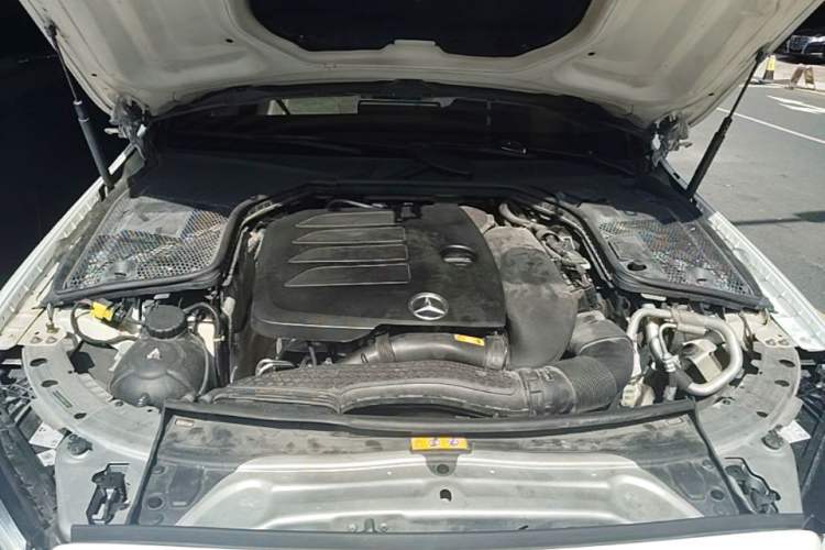 Used Mercedes-Benz C-Class 2021 C 200 Coupe Engine Bay