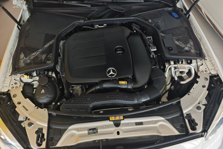 Used Mercedes-Benz C-Class 2021 C 200 L Fashion Edition Sport Version Engine Bay