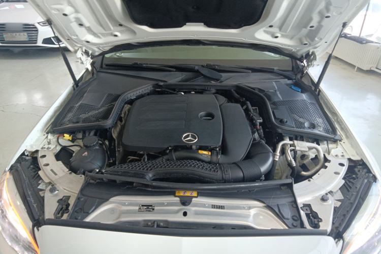 Used Mercedes-Benz C-Class 2021 C 200 L Fashion Edition Sport Version Engine Bay