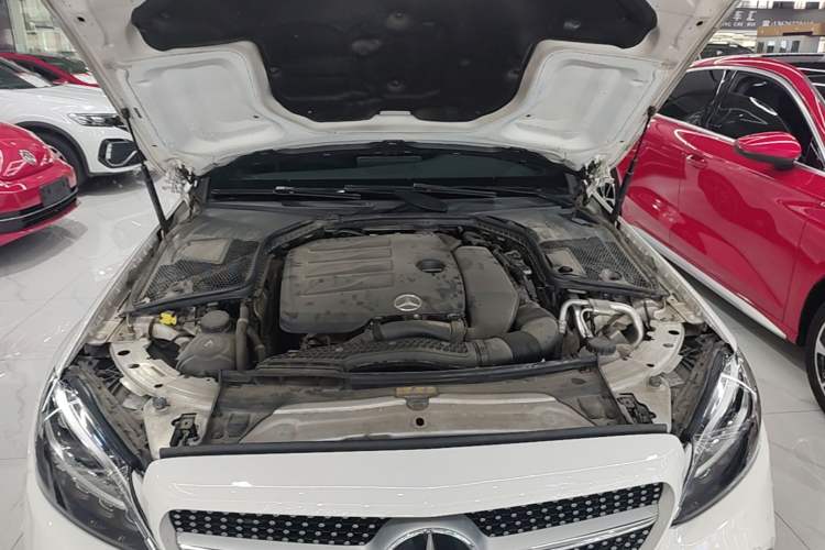 Used Mercedes-Benz C-Class 2021 C 260 Coupe Engine Bay