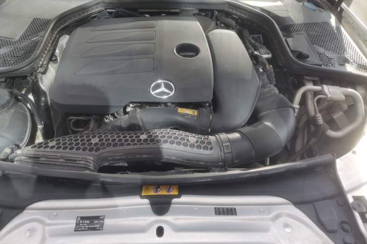 Used Mercedes-Benz C-Class 2021 C 200 L Fashion Edition Sport Version Engine Bay