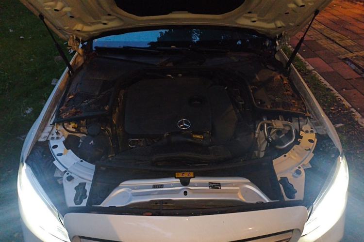 Used Mercedes-Benz C-Class 2021 C 200 L Fashion Edition Sport Version Engine Bay