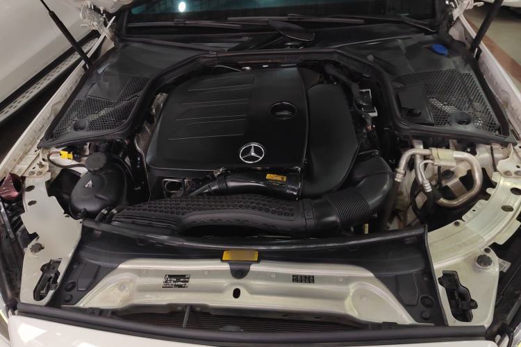 Used Mercedes-Benz C-Class 2021 C 200 L Fashion Edition Sport Version Engine Bay