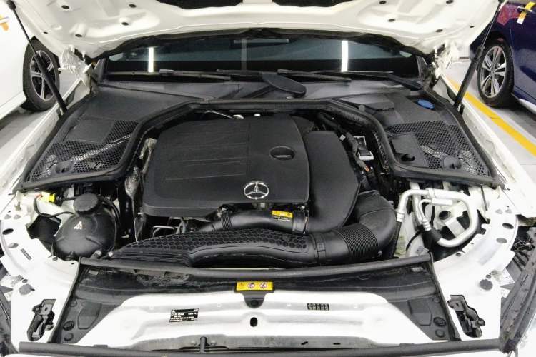 Used Mercedes-Benz C-Class 2021 C 200 L Fashion Edition Sport Version Engine Bay