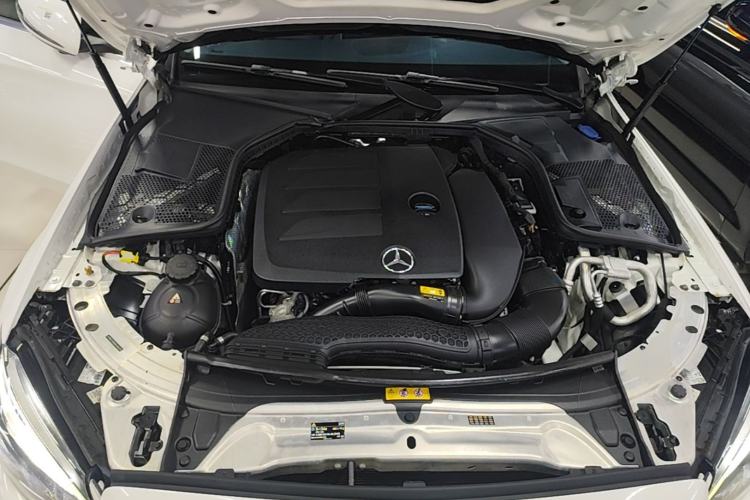 Used Mercedes-Benz C-Class 2021 C 200 L Fashion Edition Sport Version Engine Bay