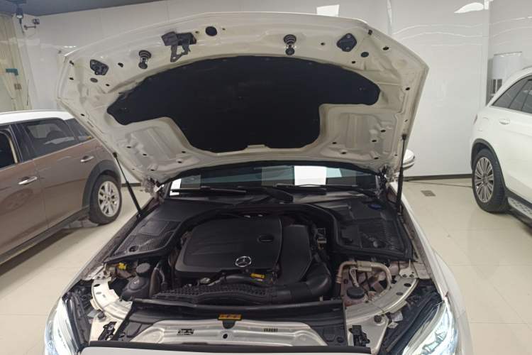 Used Mercedes-Benz C-Class 2021 C 260 L Sport Edition Engine Bay