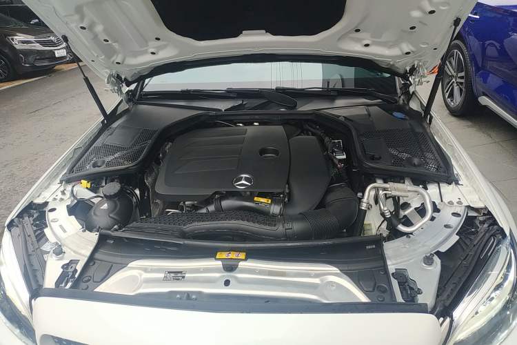 Used Mercedes-Benz C-Class 2021 C 200 L Fashion Edition Sport Version Engine Bay