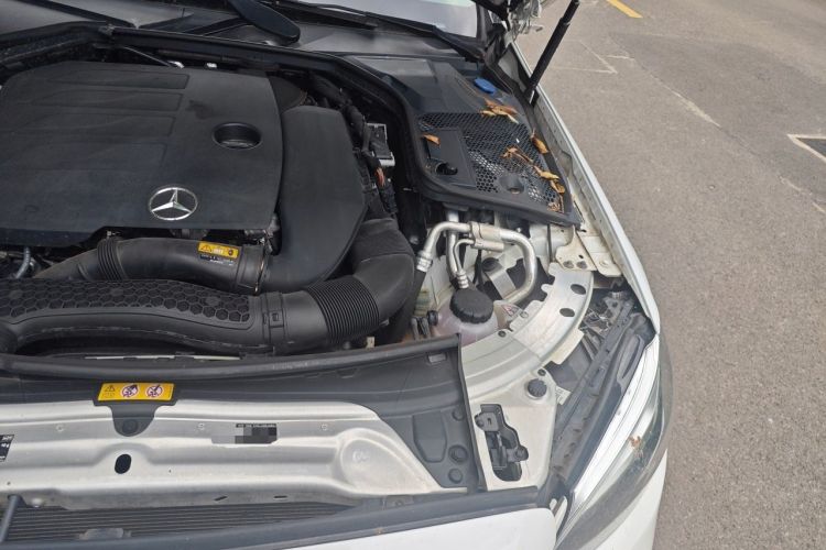 Used Mercedes-Benz C-Class 2021 C 260 L Sport Edition Engine Bay Left