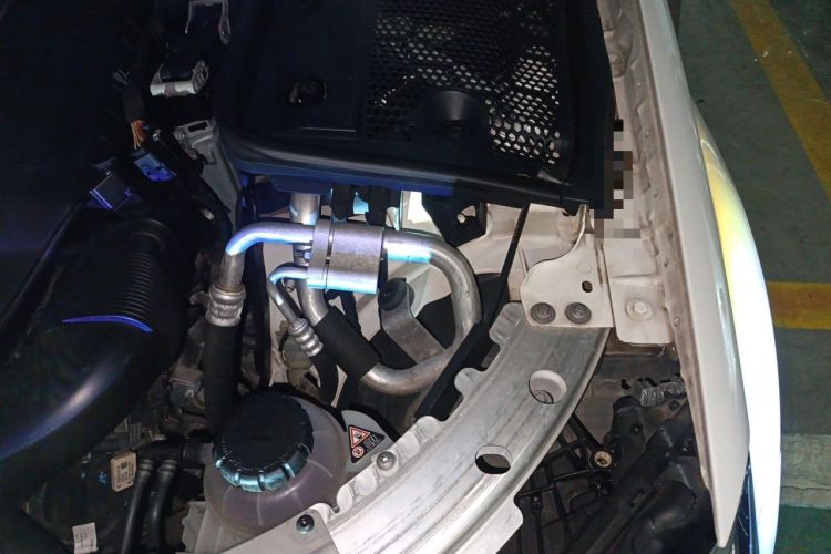 Used Mercedes-Benz C-Class 2021 C 260 L Sport Edition Engine Bay Left