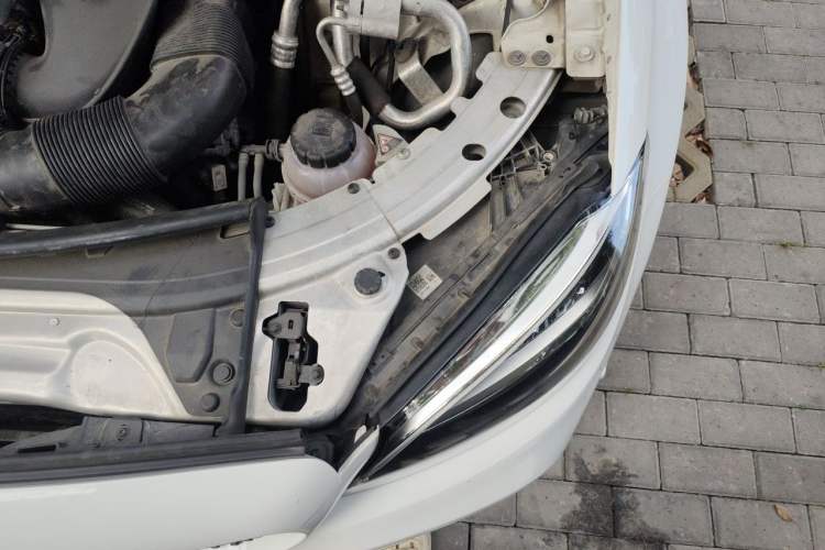 Used Mercedes-Benz C-Class 2021 C 260 Star Edition Engine Bay Left