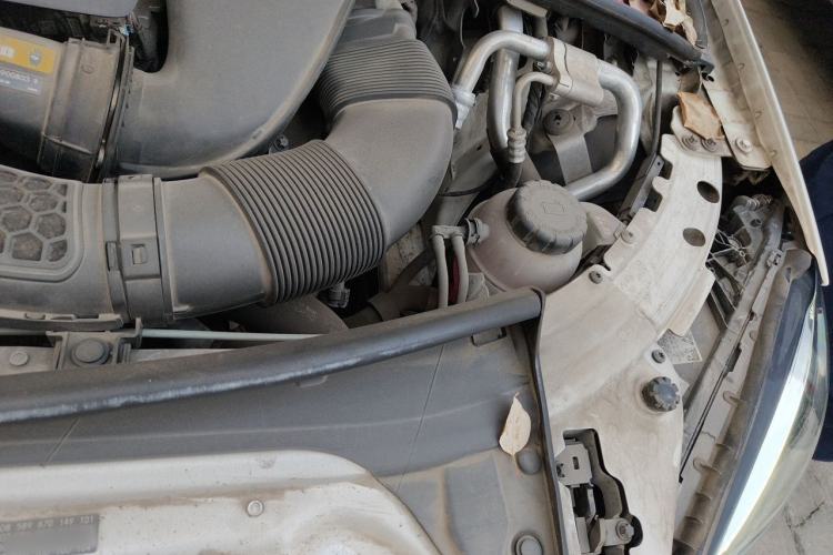 Used Mercedes-Benz C-Class 2021 C 260 L Sport Edition Engine Bay Left