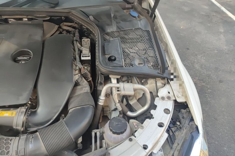 Used Mercedes-Benz C-Class 2021 C 260 Coupe Engine Bay Left