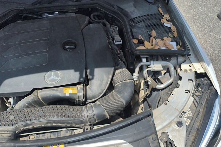 Used Mercedes-Benz C-Class 2021 C 200 L Fashion Edition Sport Version Engine Bay Left