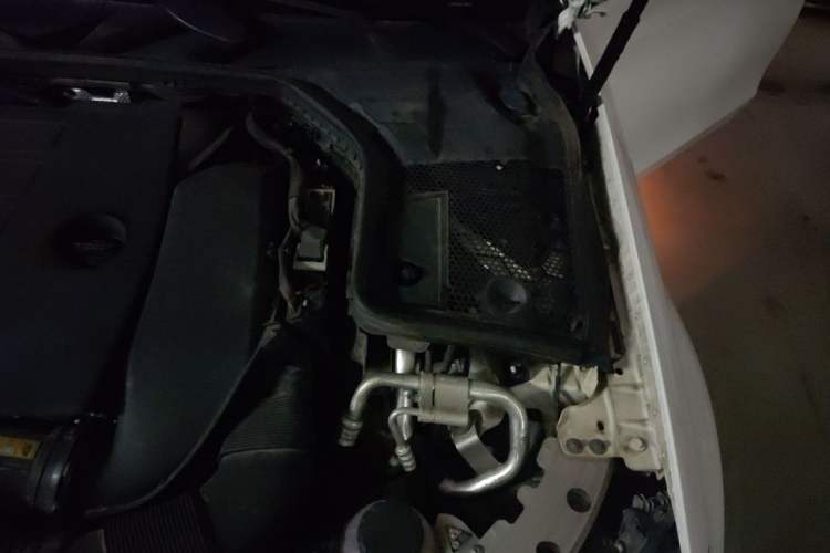 Used Mercedes-Benz C-Class 2021 C 260 Star Edition Engine Bay Left