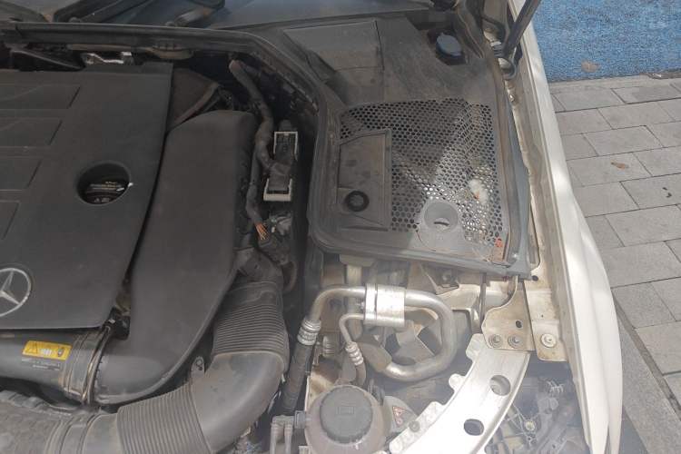 Used Mercedes-Benz C-Class 2021 C 260 L Sport Edition Engine Bay Left