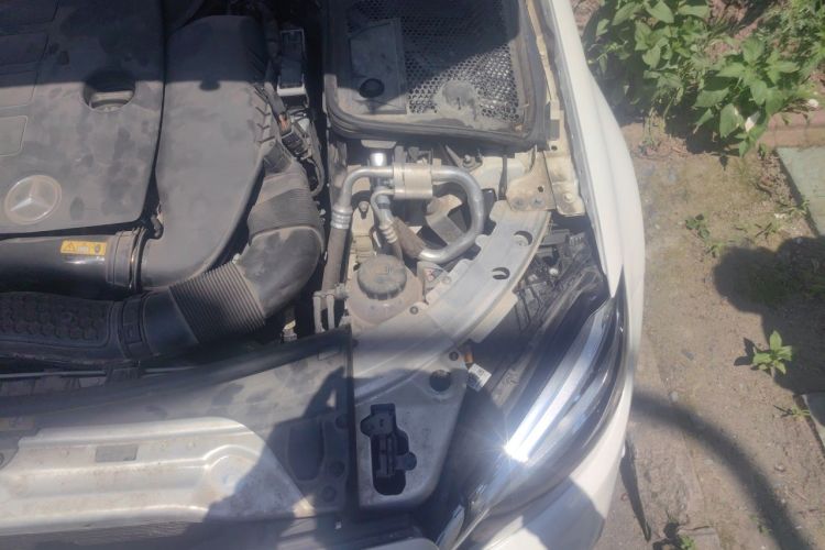 Used Mercedes-Benz C-Class 2021 C 260 L Sport Edition Star Collection Engine Bay Left