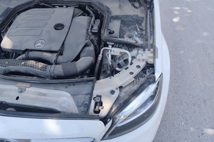 Used Mercedes-Benz C-Class 2021 C 200 L Fashion Edition Sport Version Engine Bay Left