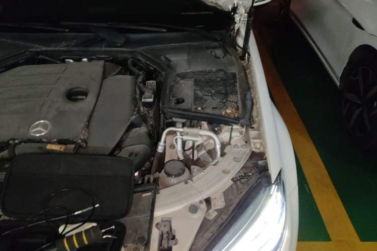 Used Mercedes-Benz C-Class 2021 C 260 L Sport Edition Engine Bay Left