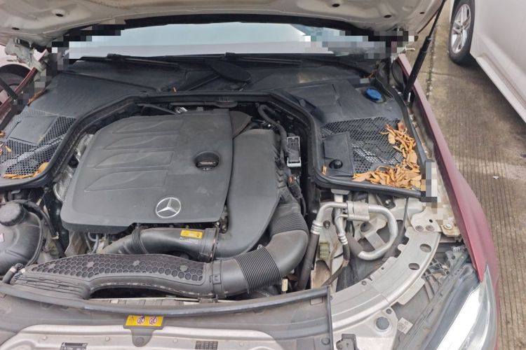 Used Mercedes-Benz C-Class 2021 C 200 L Fashion Edition Sport Version Engine Bay Left