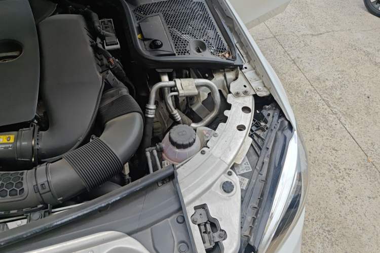 Used Mercedes-Benz C-Class 2021 C 260 L Sport Edition Star Collection Engine Bay Left