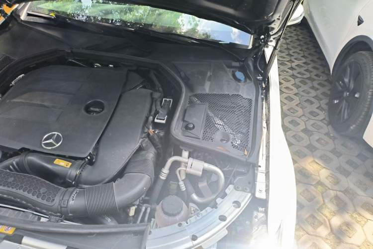 Used Mercedes-Benz C-Class 2021 C 260 Coupe Engine Bay Left