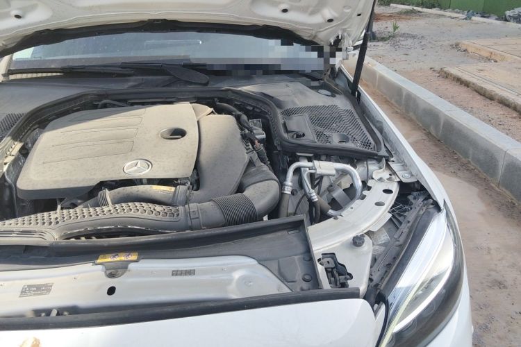Used Mercedes-Benz C-Class 2021 C 200 L Fashion Edition Sport Version Engine Bay Left