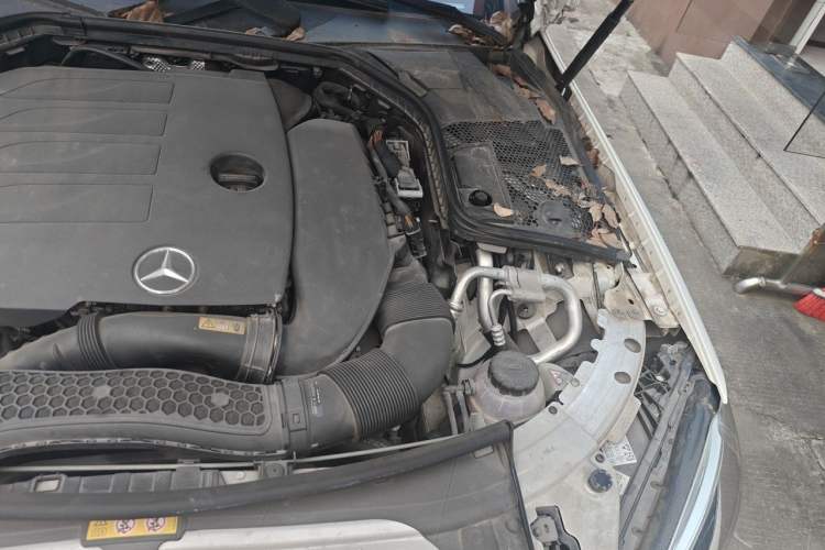 Used Mercedes-Benz C-Class 2021 C 260 Coupe Engine Bay Left