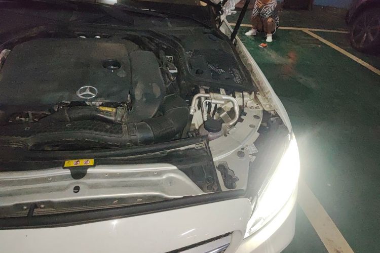 Used Mercedes-Benz C-Class 2021 C 260 L Sport Edition Engine Bay Left
