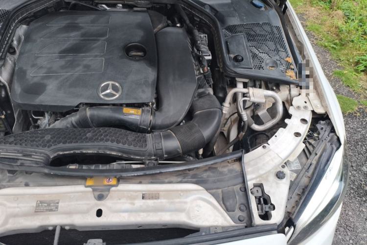 Used Mercedes-Benz C-Class 2021 C 200 L Fashion Edition Sport Version Engine Bay Left