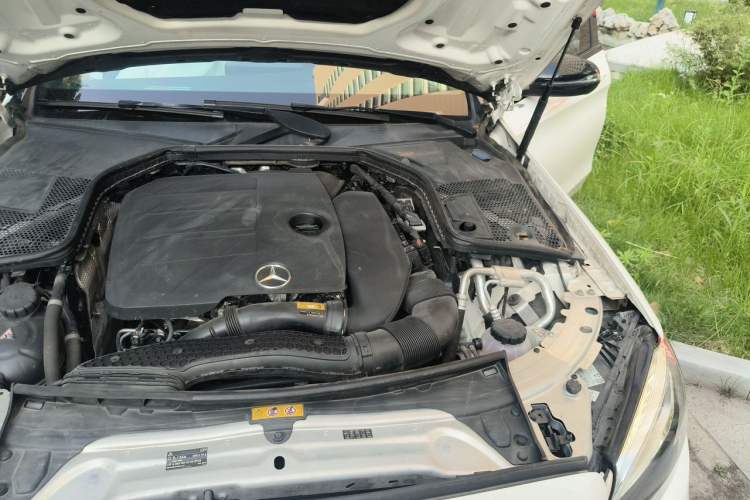Used Mercedes-Benz C-Class 2021 C 260 Star Edition Engine Bay Left