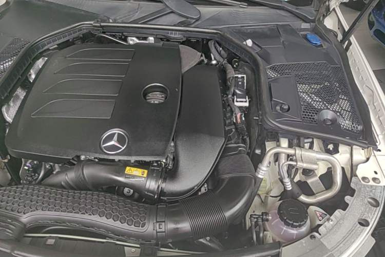 Used Mercedes-Benz C-Class 2021 C 260 L Sport Edition Engine Bay Left