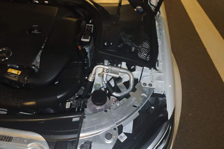 Used Mercedes-Benz C-Class 2021 C 260 L Sport Edition Engine Bay Left