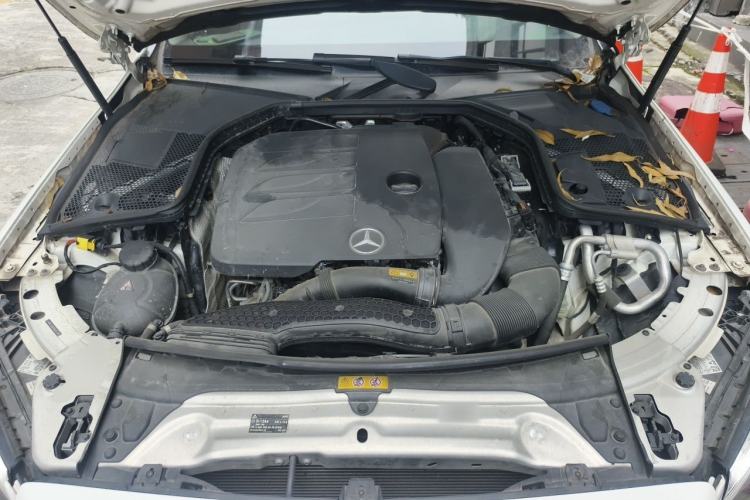 Used Mercedes-Benz C-Class 2021 C 200 L Fashion Edition Sport Version Engine Bay