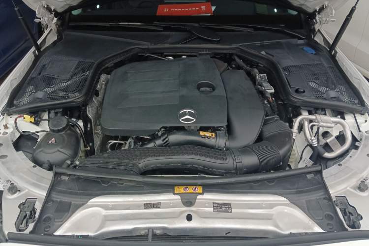 Used Mercedes-Benz C-Class 2021 C 200 L Fashion Edition Sport Version Engine Bay