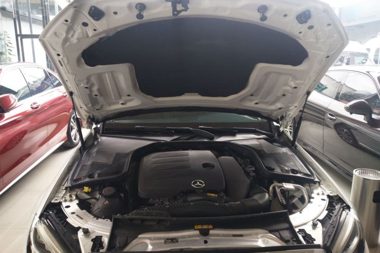 Used Mercedes-Benz C-Class 2021 C 200 L Fashion Model Engine Bay