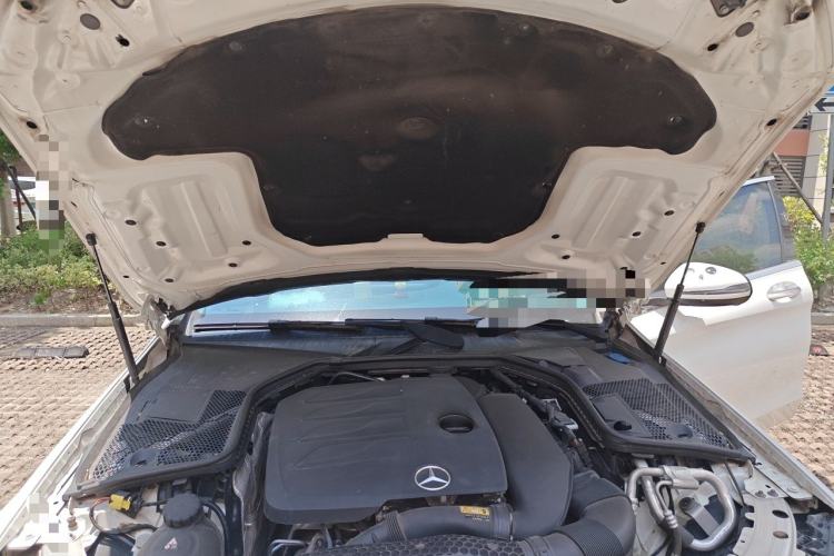 Used Mercedes-Benz C-Class 2021 C 200 L Fashion Edition Sport Version Engine Bay