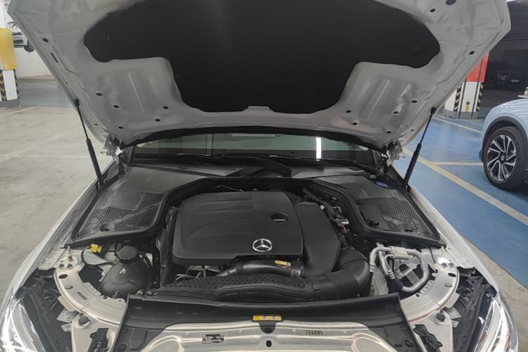 Used Mercedes-Benz C-Class 2021 C 200 L Fashion Edition Sport Version Engine Bay