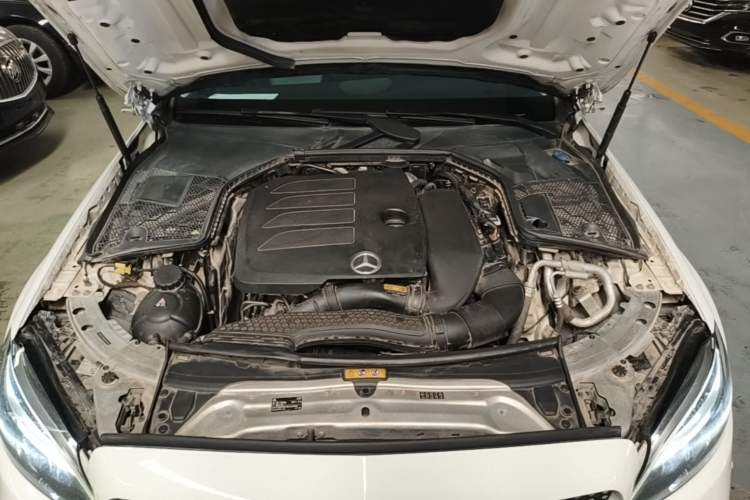 Used Mercedes-Benz C-Class 2021 C 200 L Fashion Edition Sport Version Engine Bay