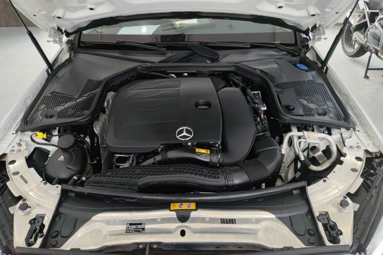 Used Mercedes-Benz C-Class 2021 C 200 L Fashion Edition Sport Version Engine Bay
