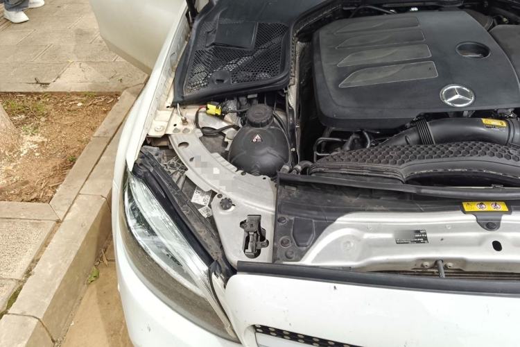 Used Mercedes-Benz C-Class 2021 C 200 L Fashion Edition Sport Version Engine Bay Right
