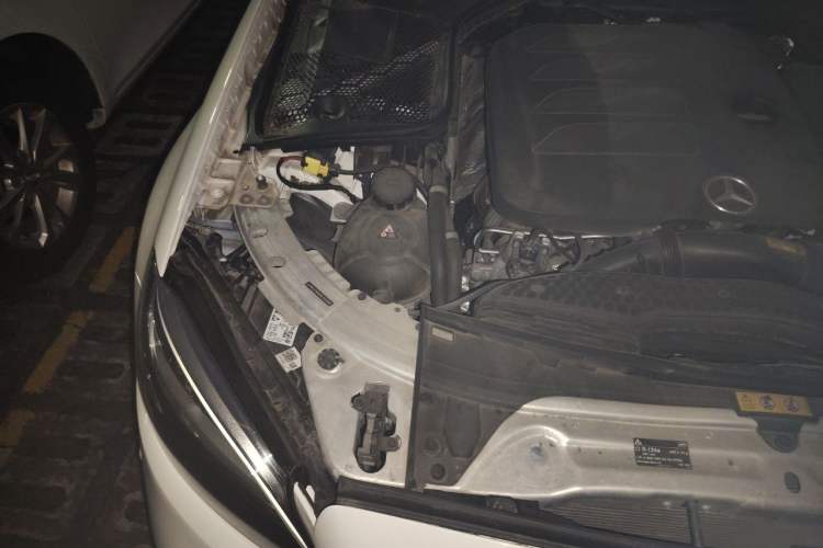 Used Mercedes-Benz C-Class 2021 C 260 L Sport Edition Star Collection Engine Bay Right