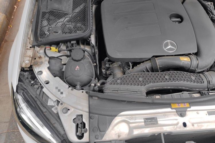 Used Mercedes-Benz C-Class 2021 C 200 L Fashion Edition Sport Version Engine Bay Right