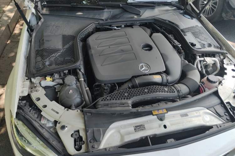 Used Mercedes-Benz C-Class 2021 C 260 L Sport Edition Star Collection Engine Bay Right