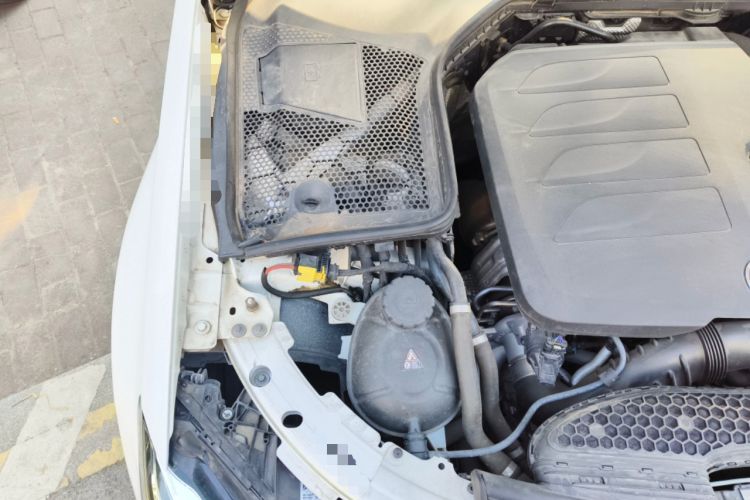 Used Mercedes-Benz C-Class 2021 C 260 L Sport Edition Star Collection Engine Bay Right